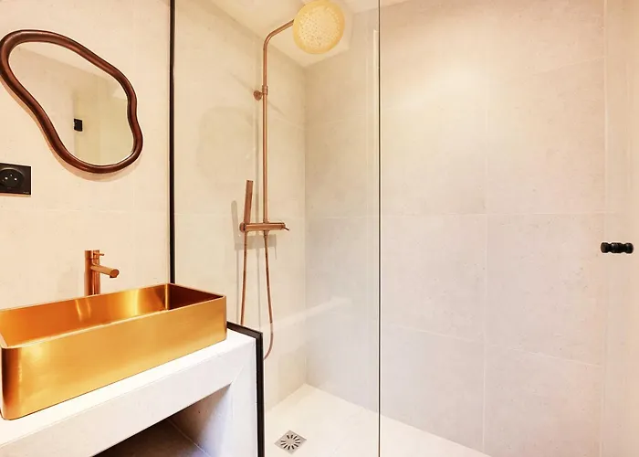 Charming - 2bd-10p - Buttes Aux Cailles * Parijs
